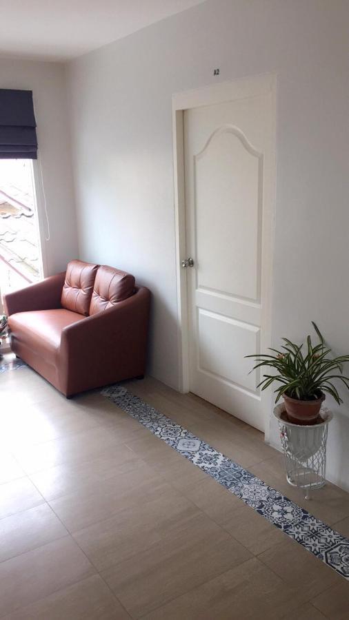 Teak Villa Bangkok Kültér fotó